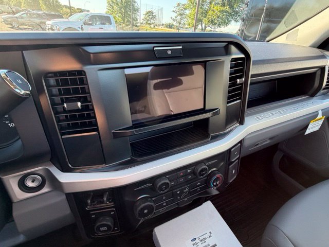 New 2026 Ford F600 4x4 Regular Cab Super Duty w/ XL Chrome Package image 13
