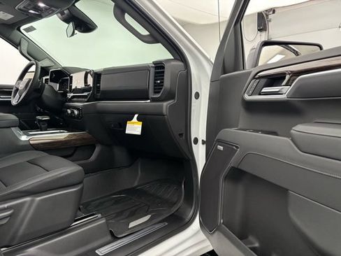 New 2026 GMC Sierra 1500 Elevation w/ Elevation Premium Package AWD/4WD image 34
