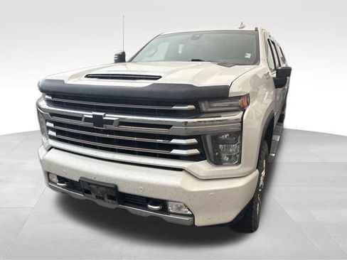 Used 2022 Chevrolet Silverado 3500 High Country w/ Safety Package II AWD/4WD image 2
