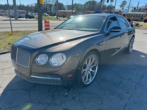 Used 2014 Bentley Flying Spur W12 image 1