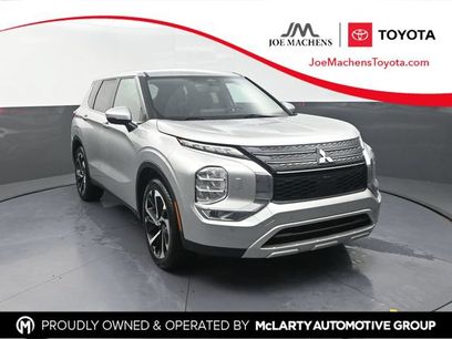 Used 2024 Mitsubishi Outlander SE