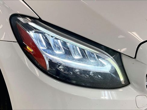 Used 2019 Mercedes-Benz C 300 Sedan image 25