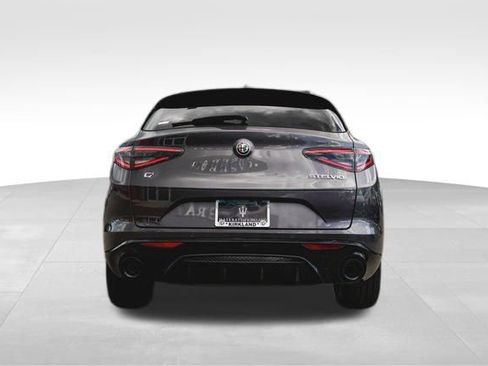 New 2025 Alfa Romeo Stelvio Sprint image 13