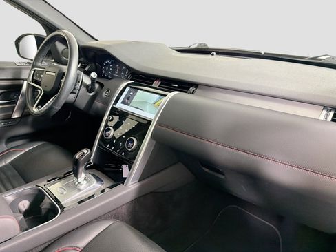 Used 2022 Land Rover Discovery Sport S R-Dynamic image 31