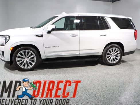 Used 2023 GMC Yukon Denali image 10