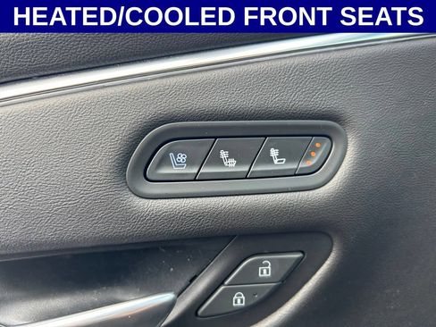 Used 2023 Cadillac Escalade ESV Premium Luxury AWD/4WD image 6