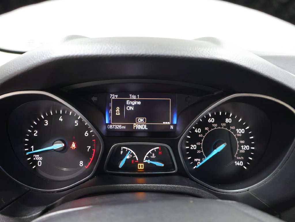 Used 2015 Ford Focus SE w/ SE Cold Weather Package FWD image 38