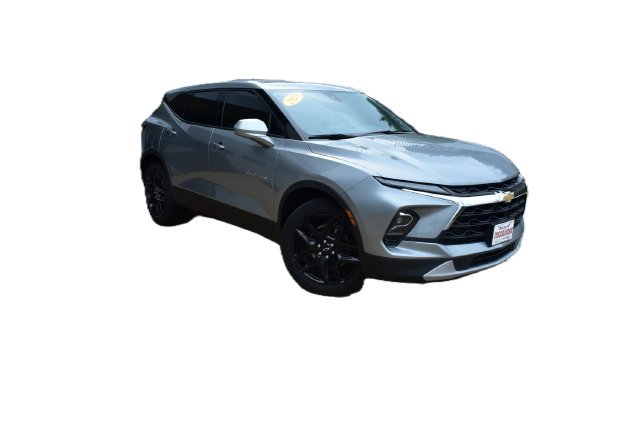 Used 2023 Chevrolet Blazer LT w/ Driver Confidence Package FWD image 2