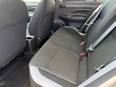 Used 2025 Nissan Versa S FWD image 25
