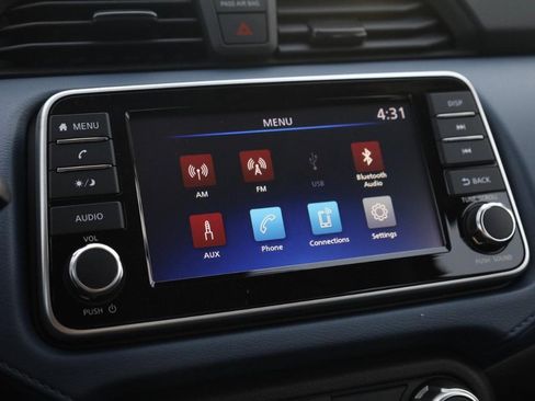 New 2025 Nissan Versa SV w/ Trunk Package image 10