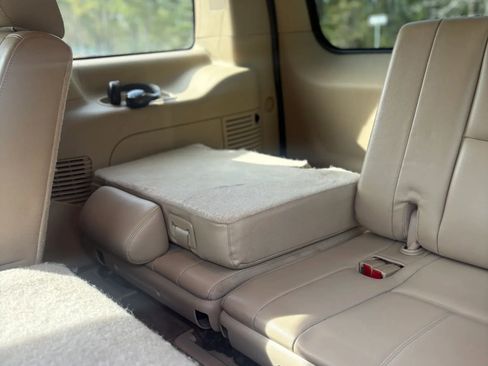 Used 2013 Chevrolet Tahoe LT w/ Luxury Package image 20