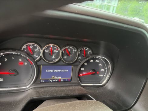Used 2021 Chevrolet Tahoe LT AWD/4WD image 11