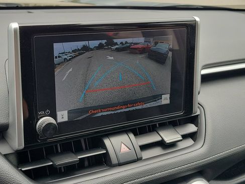 Used 2024 Toyota RAV4 AWD Hybrid image 25