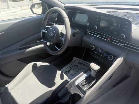Used 2026 Hyundai Elantra Sport FWD image 16