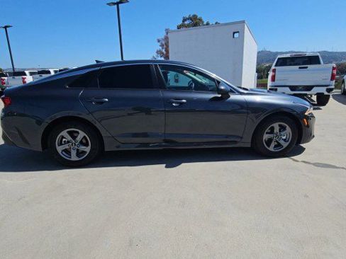 Used 2023 Kia K5 LXS FWD image 9
