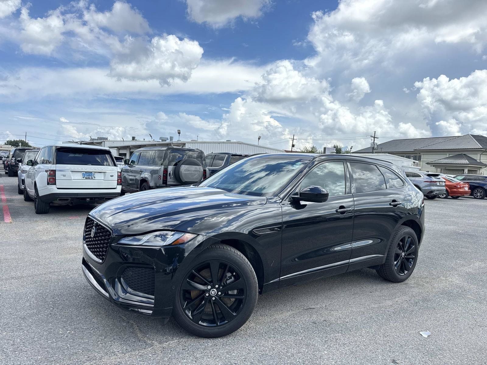 Used 2026 Jaguar F-PACE R-Dynamic S AWD/4WD image 1