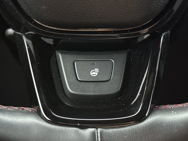 Used 2025 Honda Pilot Black Edition image 27