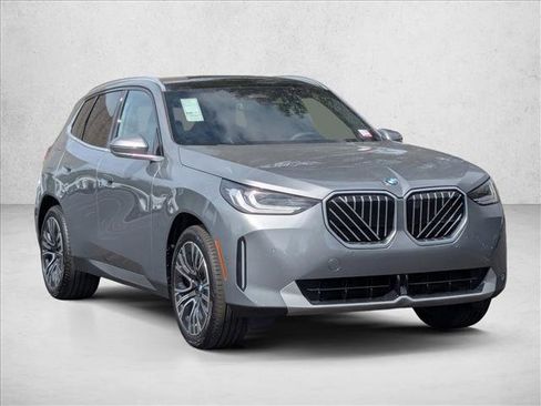 Used 2025 BMW X3 xDrive30i w/ Convenience Package AWD/4WD image 6