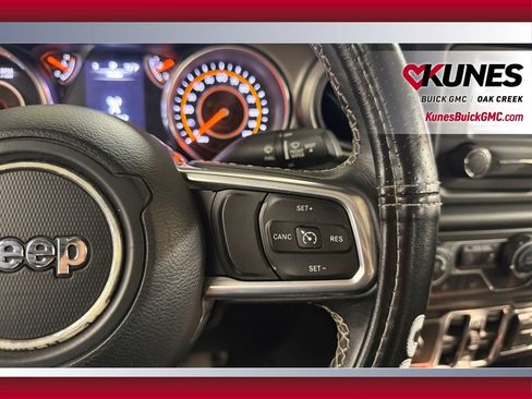 Used 2020 Jeep Gladiator Sport w/ Quick Order Package 24S AWD/4WD image 18