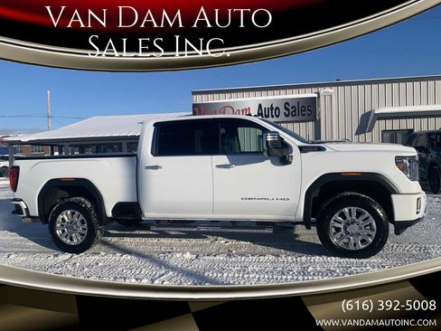 Used 2020 GMC Sierra 2500 Denali w/ Denali Ultimate Package image 1