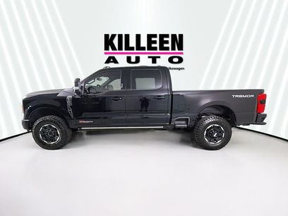 New 2026 Ford F250 Platinum w/ Tremor Off-Road Package