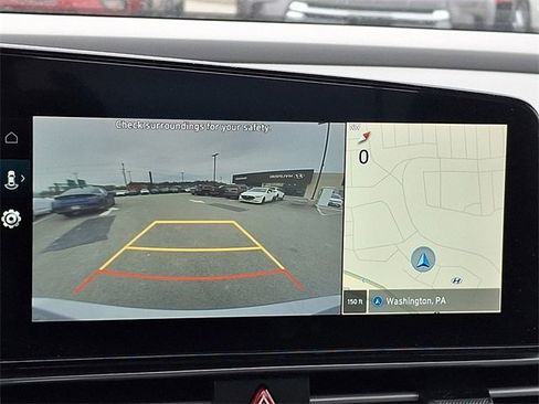 Certified 2023 Hyundai Elantra SEL w/ Convenience Package image 18