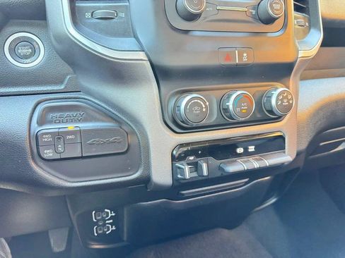 Used 2019 RAM 2500 Big Horn AWD/4WD image 18