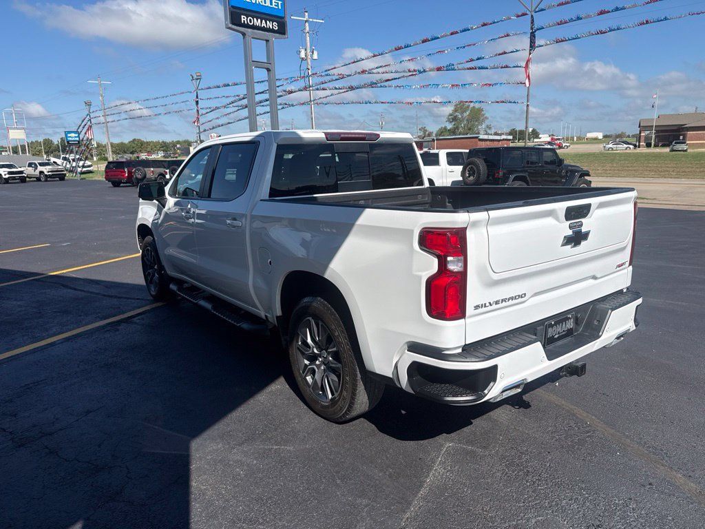 Used 2022 Chevrolet Silverado 1500 RST w/ RST All Star Premium Package AWD/4WD image 7