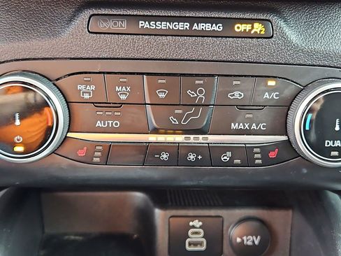 Used 2024 Ford Escape ST-Line w/ Cold Weather Package image 18