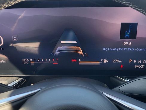 Used 2024 Buick Envision Preferred image 16