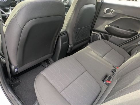 Certified 2023 Hyundai Venue SE w/ Cargo Package image 33