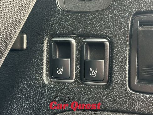 Used 2019 Mercedes-Benz GLS 450 4MATIC image 21