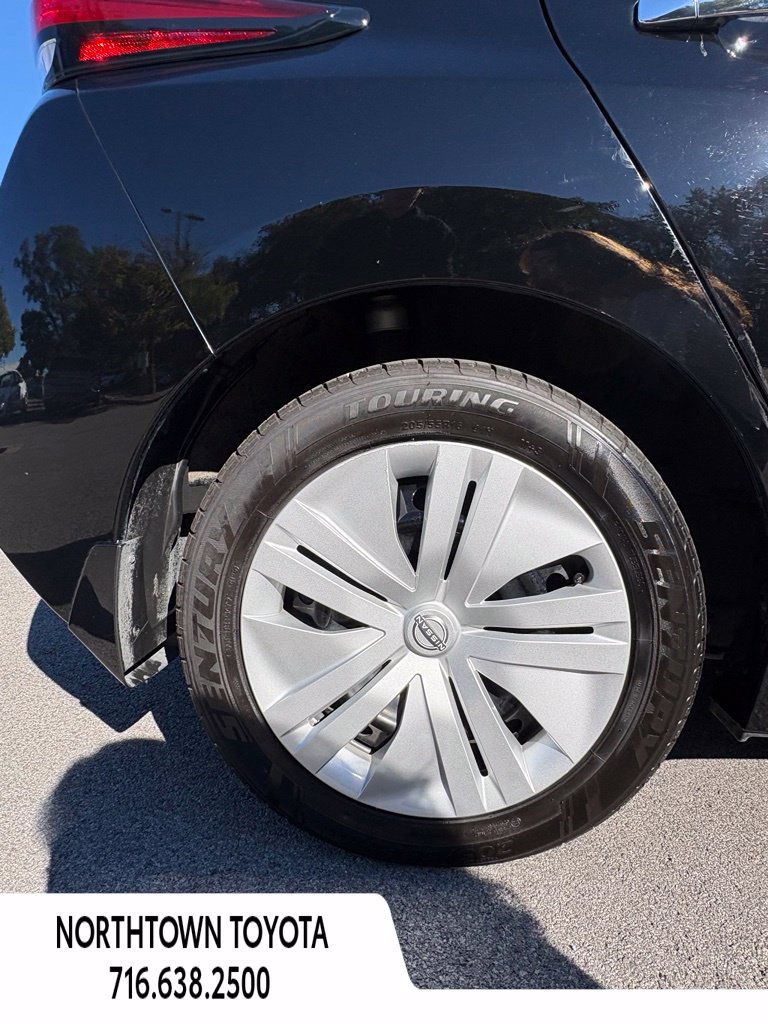 Used 2025 Nissan Leaf S FWD image 15