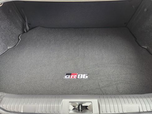 Used 2024 Toyota GR86 Premium RWD image 32