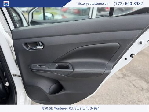 Used 2020 Nissan Versa SV FWD image 44