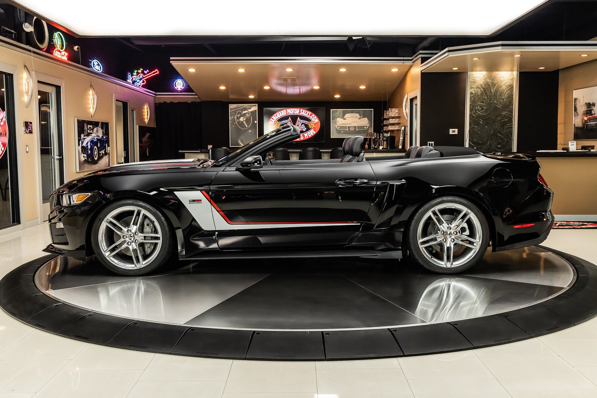 Used 2017 Ford Mustang GT Premium w/ Equipment Group 401A RWD image 19