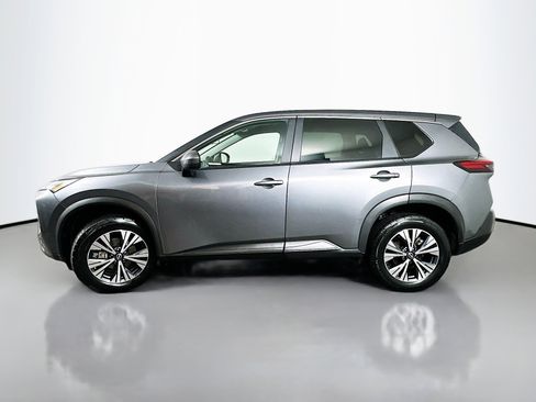 Used 2023 Nissan Rogue SV image 4
