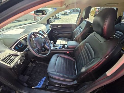 Used 2016 Ford Edge SEL w/ Equipment Group 201A AWD/4WD image 12