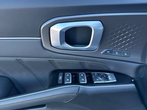 New 2026 Kia Sorento SX Prestige AWD/4WD image 11