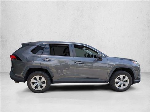 Used 2023 Toyota RAV4 LE FWD image 4