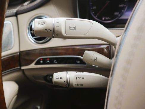 Used 2015 Mercedes-Benz S 550 S 550 image 23