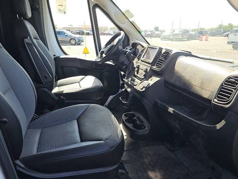 Used 2026 RAM ProMaster 2500 w/ Convenience Group FWD image 10