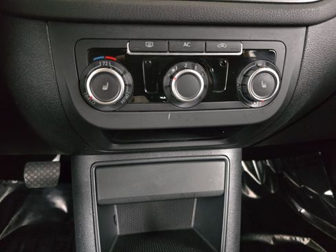 Used 2011 Volkswagen Tiguan SE AWD/4WD image 24