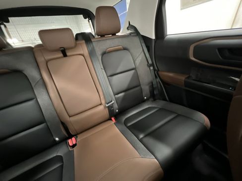 Used 2024 Ford Bronco Sport Outer Banks w/ Tech Package AWD/4WD image 18