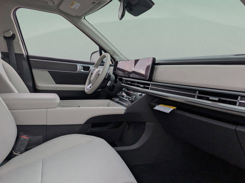 Used 2025 Hyundai Santa Fe SE AWD/4WD image 20