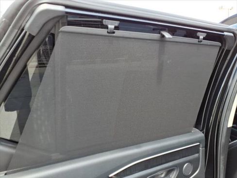 Used 2023 Honda Pilot Elite image 16