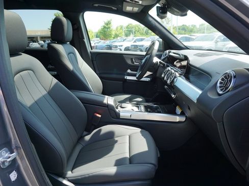 Certified 2025 Mercedes-Benz GLB 250 image 65
