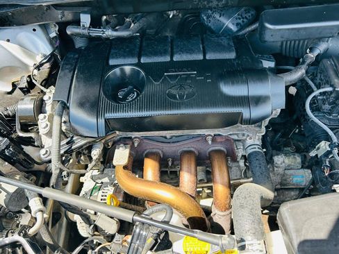 Used 2012 Toyota Highlander FWD image 33