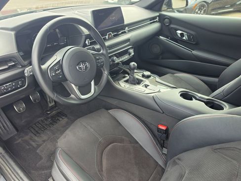 Used 2024 Toyota Supra RWD image 8