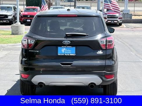 Used 2017 Ford Escape SE FWD image 6